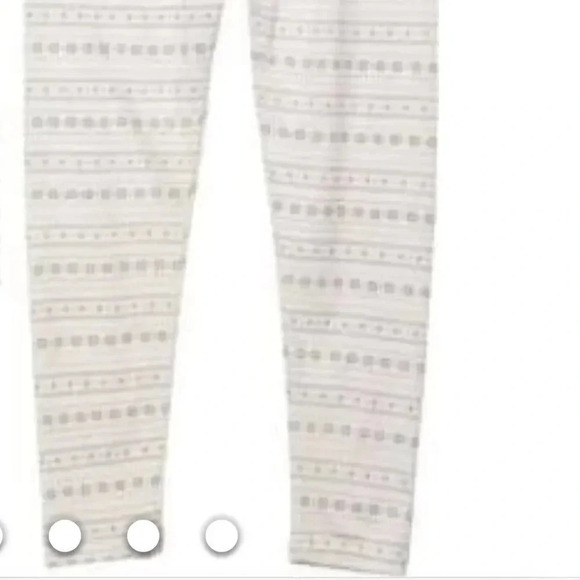 Kids- 32degrees kids heat long sleeve/ legging set XL 16/18 Snowflakes - Picture 6 of 10